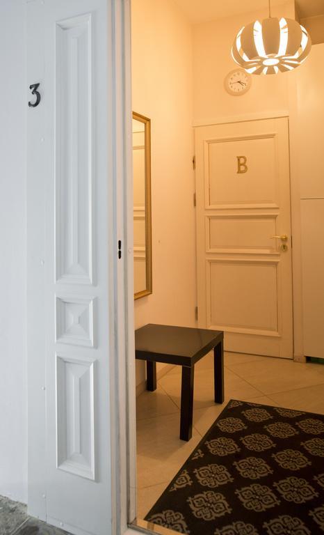 Bright Apartment In Old Town By Urban Rent Vilnius Exterior foto