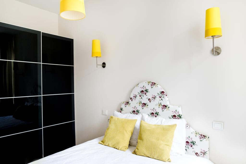Bright Apartment In Old Town By Urban Rent Vilnius Exterior foto