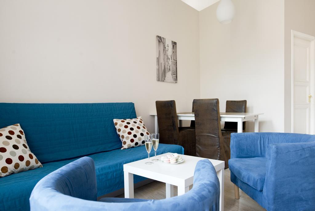 Bright Apartment In Old Town By Urban Rent Vilnius Exterior foto